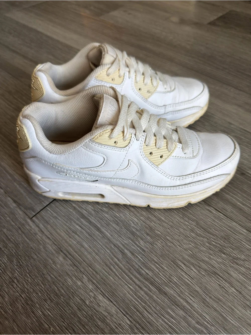 Nike Air Max 90 White/Beige Leather Sneakers  Size 6.5 W/ 5 Y